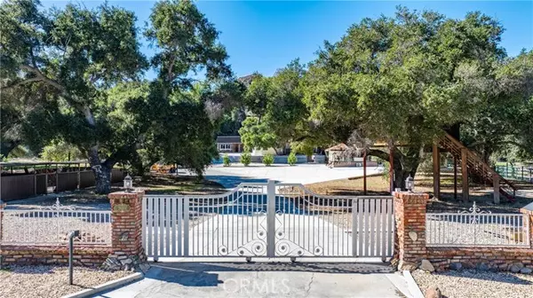 26251 Ravenhill Road, Canyon Country (santa Clarita), CA 91387