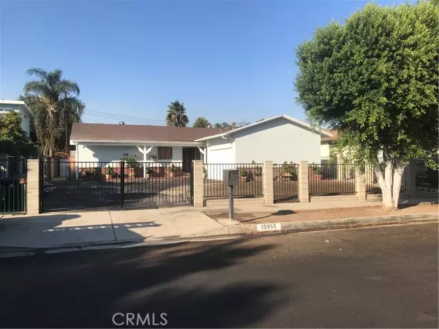 North Hills (los Angeles), CA 91343,15935 Community Street