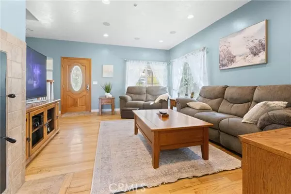 Wrightwood, CA 92397,6284 Apple Vista Dr