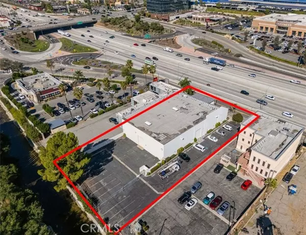 West Covina, CA 91791,3106 E Garvey