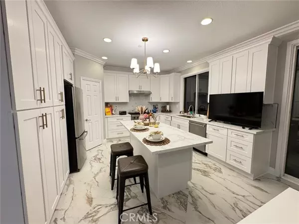 Yorba Linda, CA 92886,17175 Sweet Bay Court