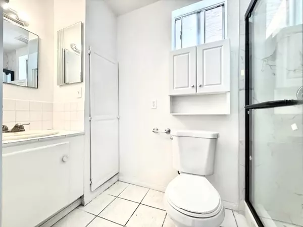 Colton, CA 92324,974 Grand