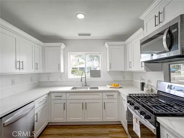 Hacienda Heights, CA 91745,1315 Ameluxen