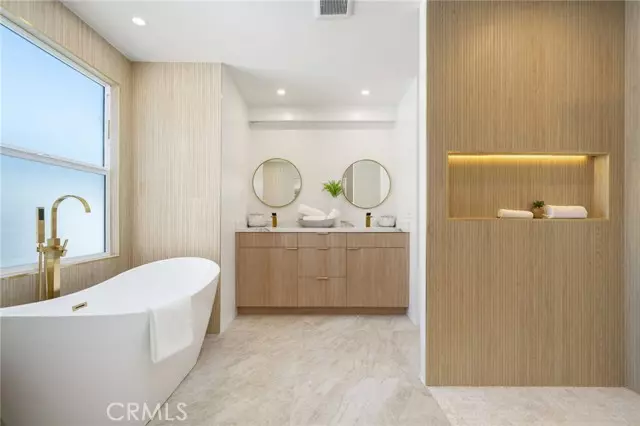 Thousand Palms, CA 92276,33240 Westchester