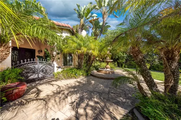 Pomona, CA 91766,32 Franciscan