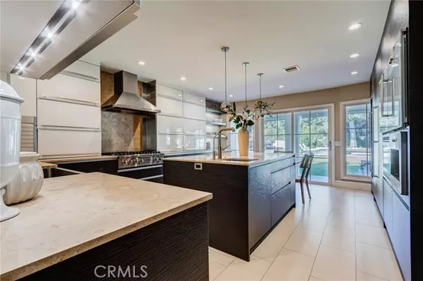 San Marino, CA 91108,1403 Pasqualito Drive