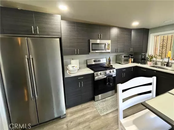 Vista, CA 92083,250 Goetting