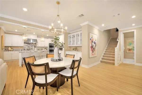 Diamond Bar, CA 91789,20608 Shepherd Hills Dr