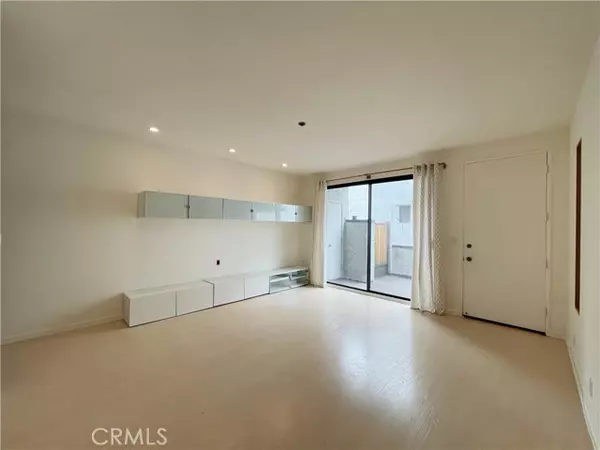 South Pasadena, CA 91030,314 Monterey Road #23