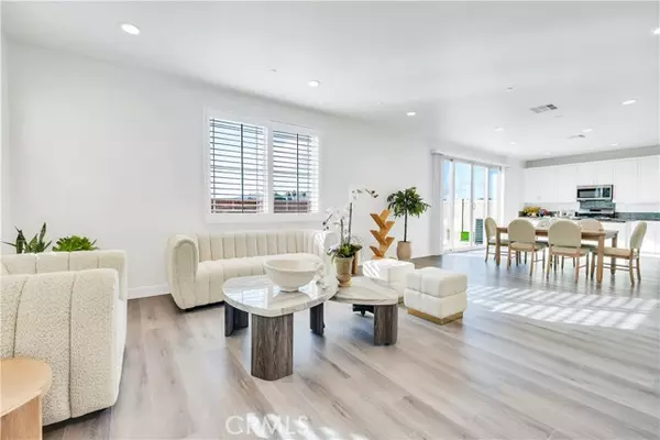 Perris, CA 92570,585 Haystack Loop