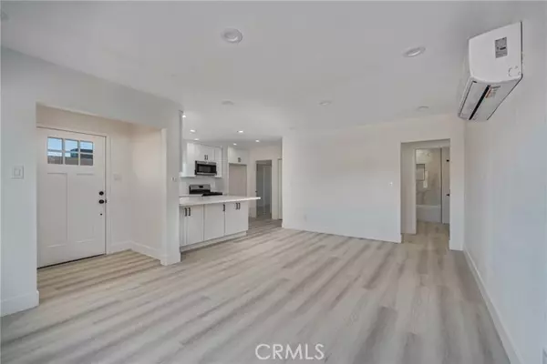 Rialto, CA 92376,2757 W Rialto