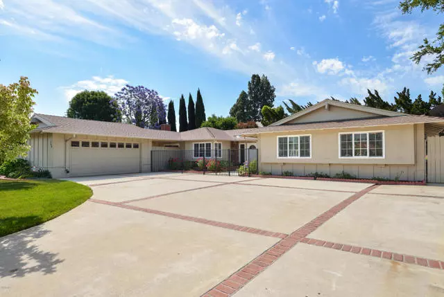 Thousand Oaks, CA 91360,260 E Avenida De Los Arboles