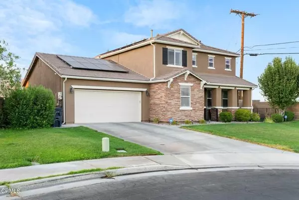 3007 Desert Moon Avenue, Rosamond, CA 93560