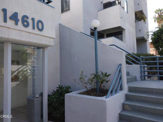 14610 Erwin Street #101-2, Van Nuys (los Angeles), CA 91411