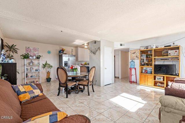 1431 Casa San Carlos Lane #A, Oxnard, CA 93033