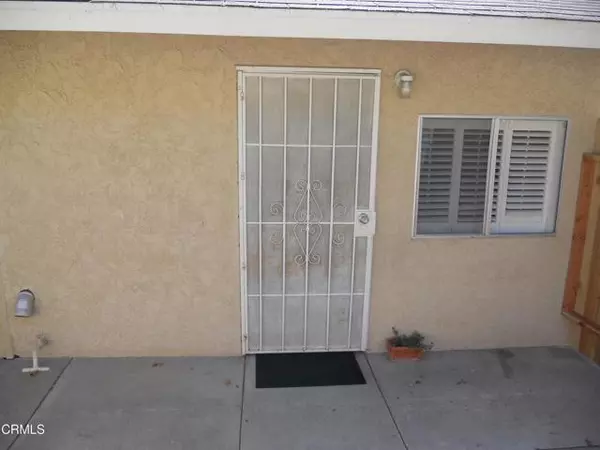 841 Valley Road, Moorpark, CA 93021