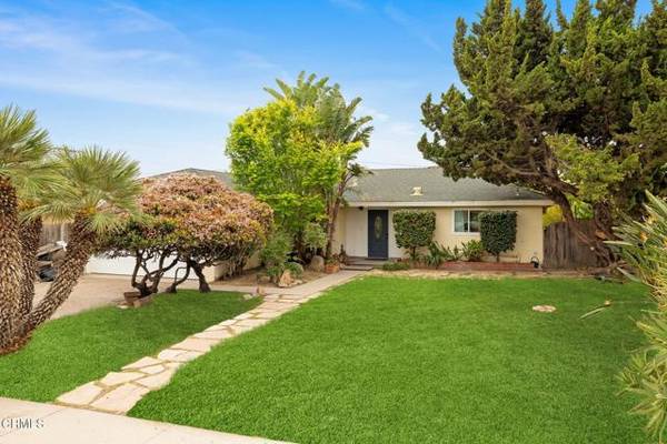 242 Laurie Lane, Santa Paula, CA 93060