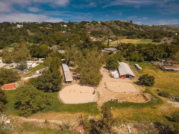 Ojai, CA 93023,10562 Creek Road