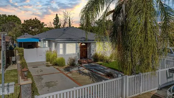 Sherman Oaks, CA 91403,15233 Camarillo Street