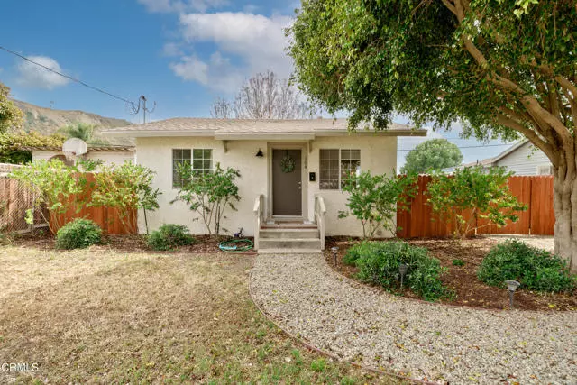 Ventura, CA 93001,104 E Warner Street