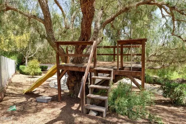 Camarillo, CA 93010,2048 Sierra Mesa Drive