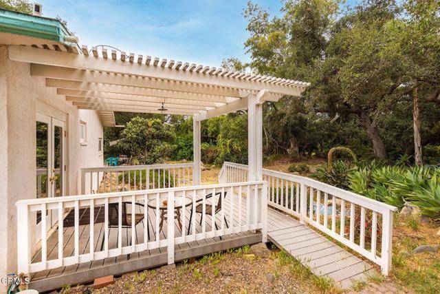 Ojai, CA 93023,982 Oso Road Road