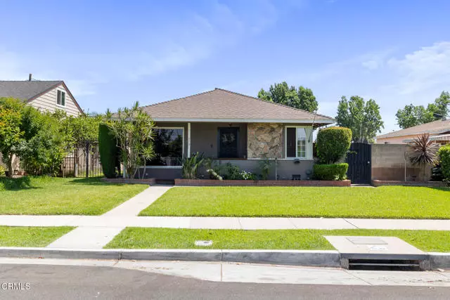 Long Beach, CA 90805,272 E 69th Street