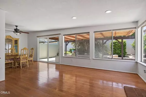 Valencia (santa Clarita), CA 91354,27127 Rio Bosque Drive