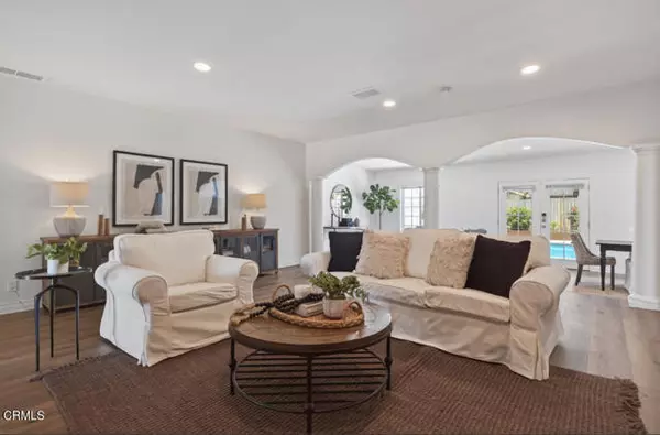 Winnetka (los Angeles), CA 91306,20749 Gault Street