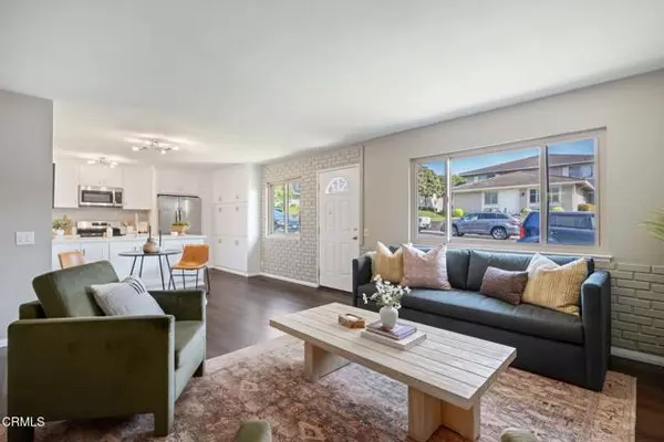 Carpinteria, CA 93013,5946 Hickory Street #1