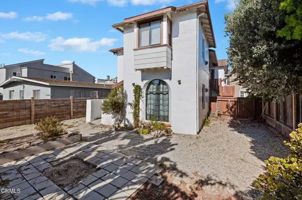 Ventura, CA 93001,934 Sharon Lane