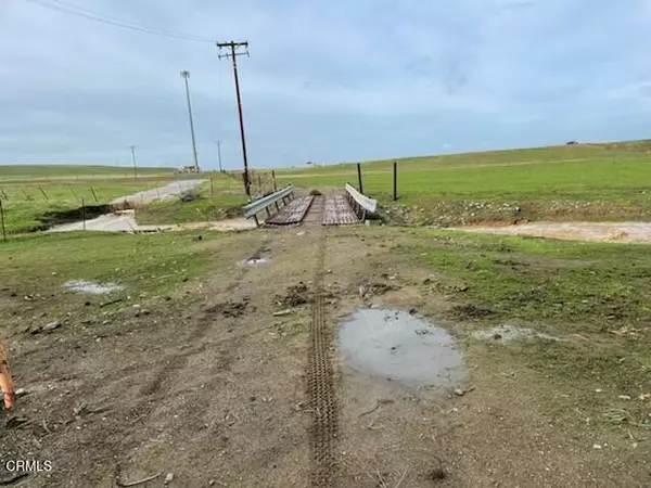 Tracy, CA 95377,36565 S Bird Road