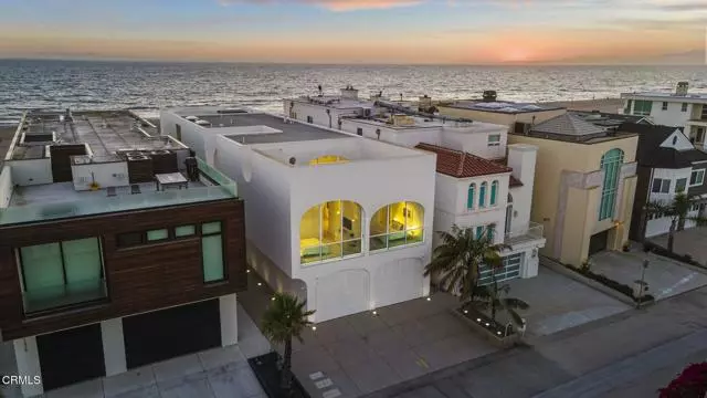 Oxnard, CA 93035,1211 Capri Way