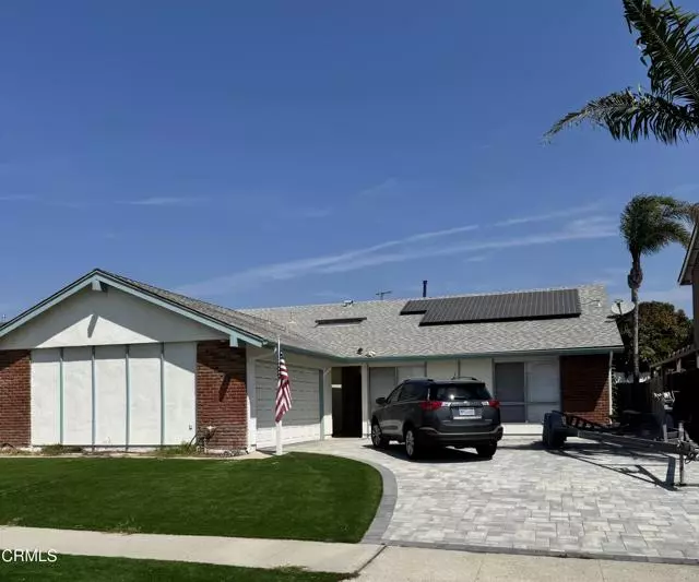 Ventura, CA 93004,8373 Hollister Street
