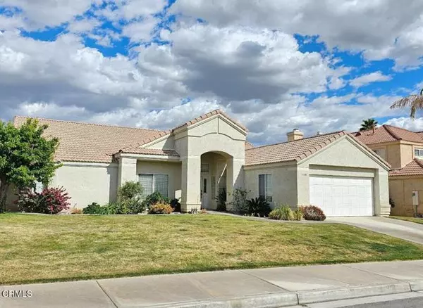 La Quinta, CA 92253,45390 Desert Eagle Court