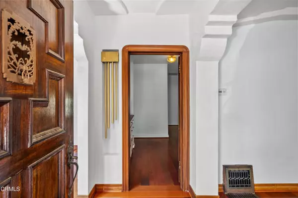 Glendale, CA 91205,1513 E Garfield Avenue