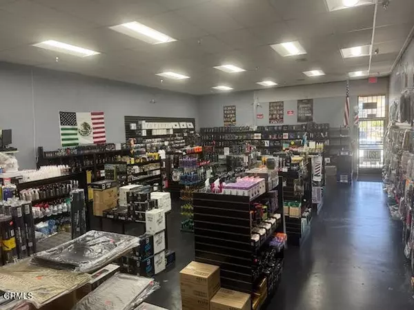 Bakersfield, CA 93309,4137 Ming Avenue