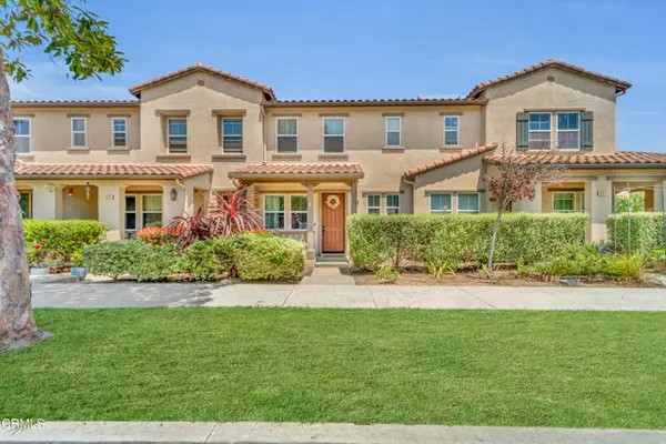 423 Green River Street, Oxnard, CA 93036
