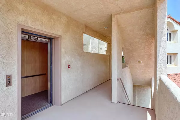 Oxnard, CA 93035,4229 Harbour Island Lane