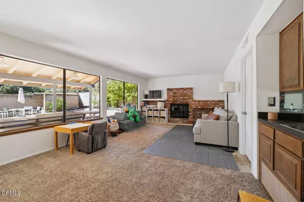 Santa Paula, CA 93060,1006 Amber Drive