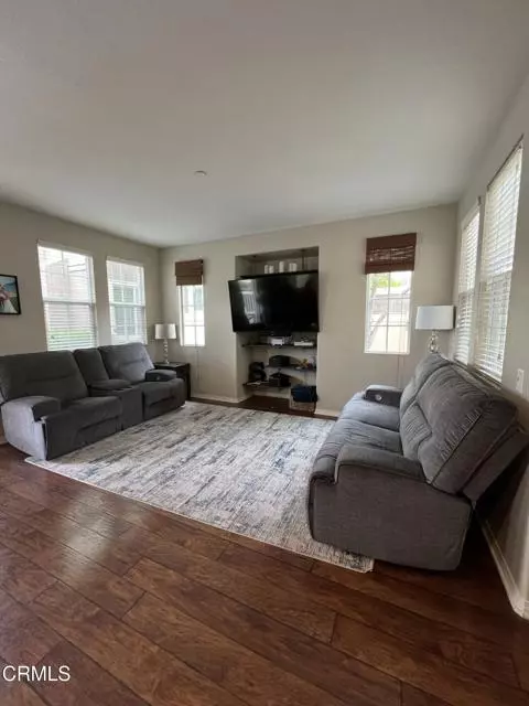 Oxnard, CA 93036,746 Nile River Drive