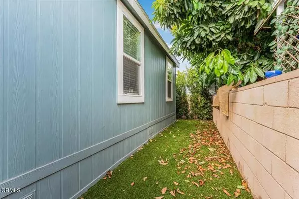 Chatsworth (los Angeles), CA 91311,20652 Lassen Street #125 1/2