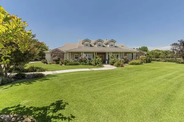 211 Moon Ranch Street, Bakersfield, CA 93314