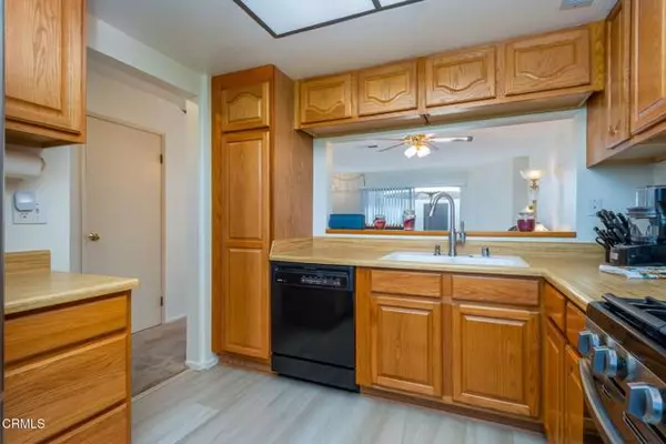 Oxnard, CA 93035,3215 Kelp Lane