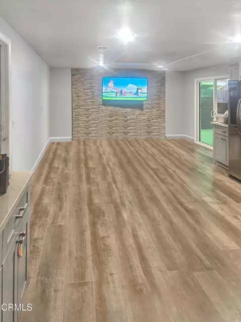 Camarillo, CA 93010,917 Barton Avenue