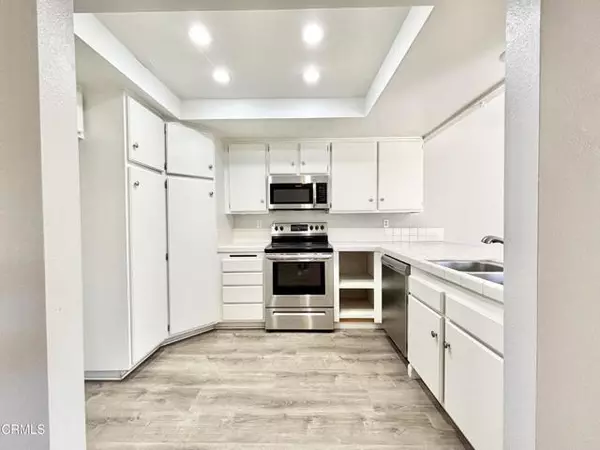 Oxnard, CA 93035,3604 Ketch Avenue