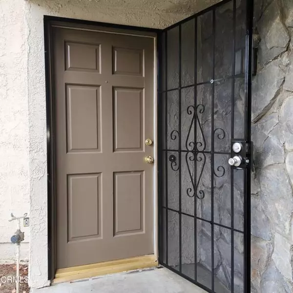 Ventura, CA 93003,1621 Squirrel Lane