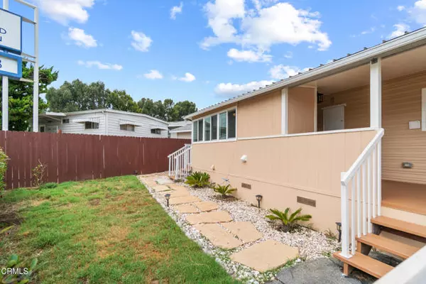 Goleta, CA 93117,7368 Hollister Avenue #28