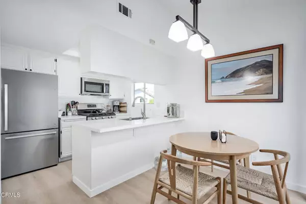 Newbury Park (thousand Oaks), CA 91320,1209 Ramona Drive