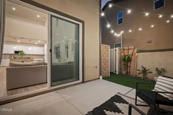 Santa Paula, CA 93060,1991 Pomegranate Street